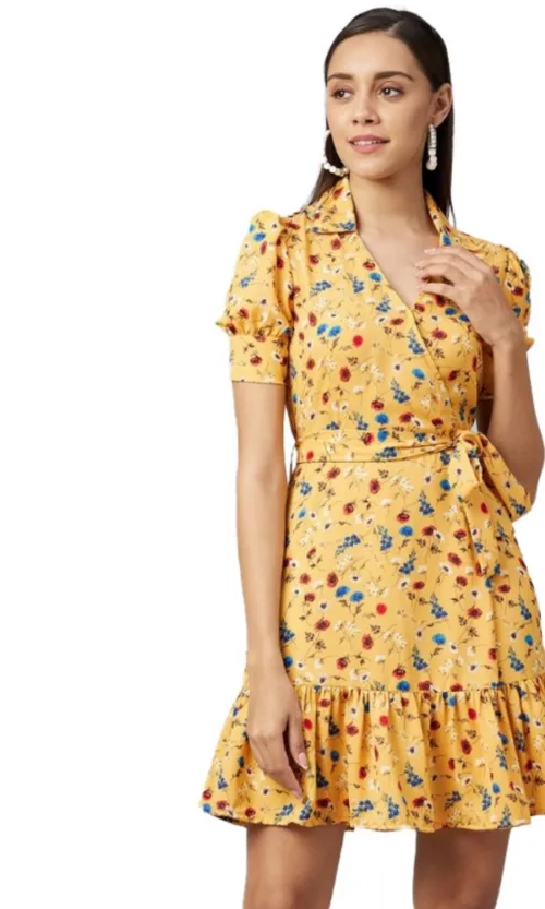 Women's Polyester Floral Short Sleeve Above Knee Dress (Yellow)