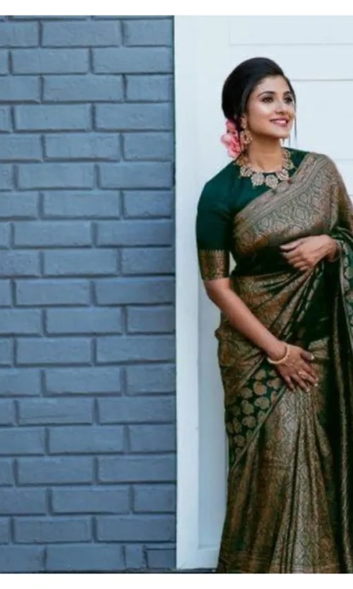 Women's Litchi silk Printed Saree With Unstitched Blouse (Green)