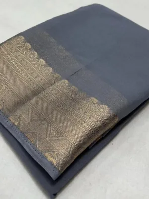 Women's Crepe Chit Pallu Solid Saree With Unstitched Blouse 5.5Mtr (Grey)