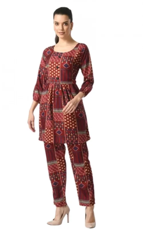 Women's Casual Crepe 3-4th Sleeves Cord Set (Maroon)