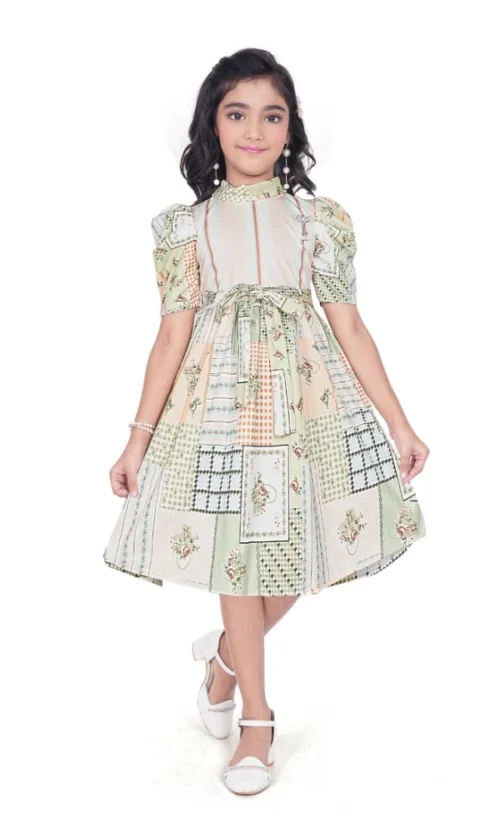 Girl's Digital Knitted Printed Half Sleeve Close Neck Dress (Light Green)