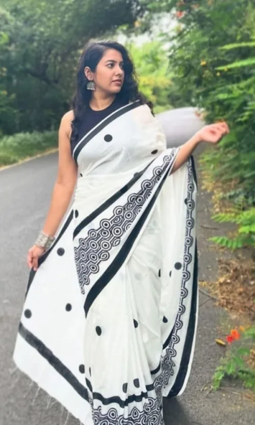 Women's Linen Printed Saree With Unstitched Blouse 5.5Mtr (White)