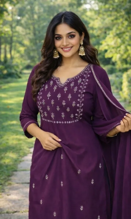 Women's Georgette Ethnic Motif Round 3/4th Sleeve Kurti With Pant Dupatta Set (Magenta)