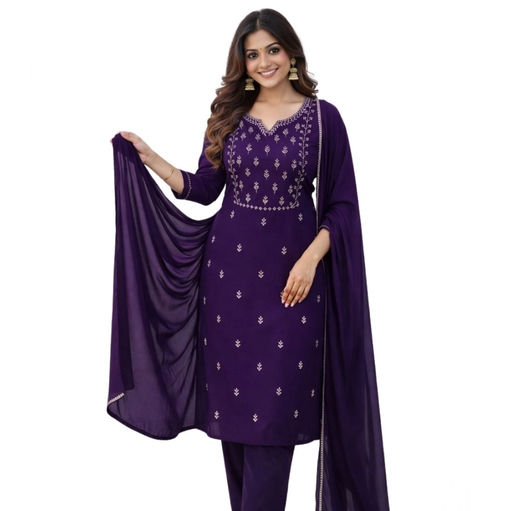 PID-65966-Women-s-Georgette-Ethnic-Motif-V-Neck-Three-Quarter-Sleeve-Kurti-With-Pant-Dupatta-Set-P-1000×1000-2.webp