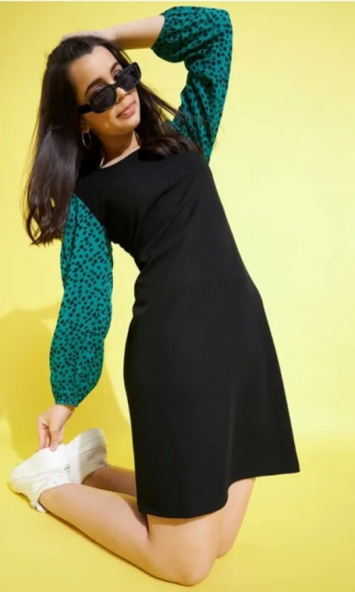 Girl's Polyester Printed Long Sleeves Dress (Black-Green)